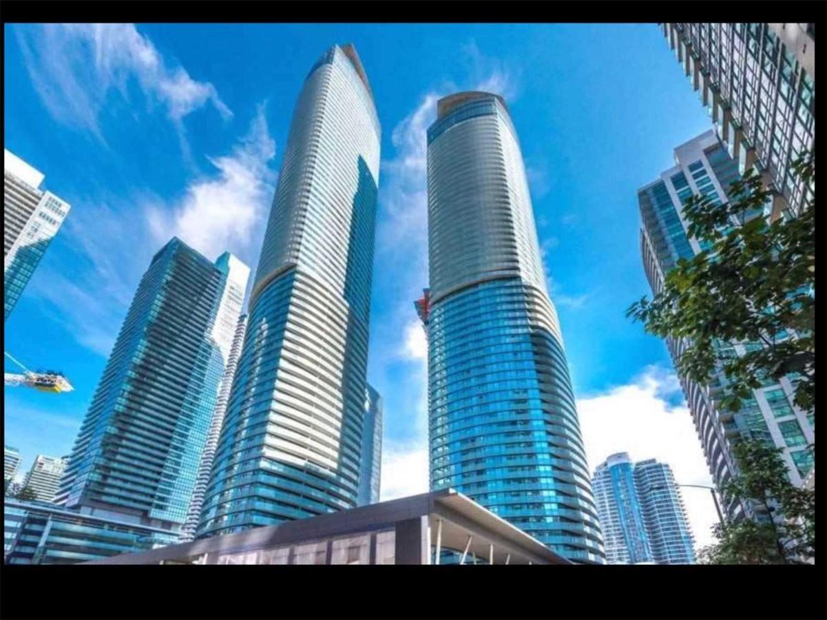Luxury Condo In The Heart Of Toronto - Next To Scotiabank Arena Exteriér fotografie